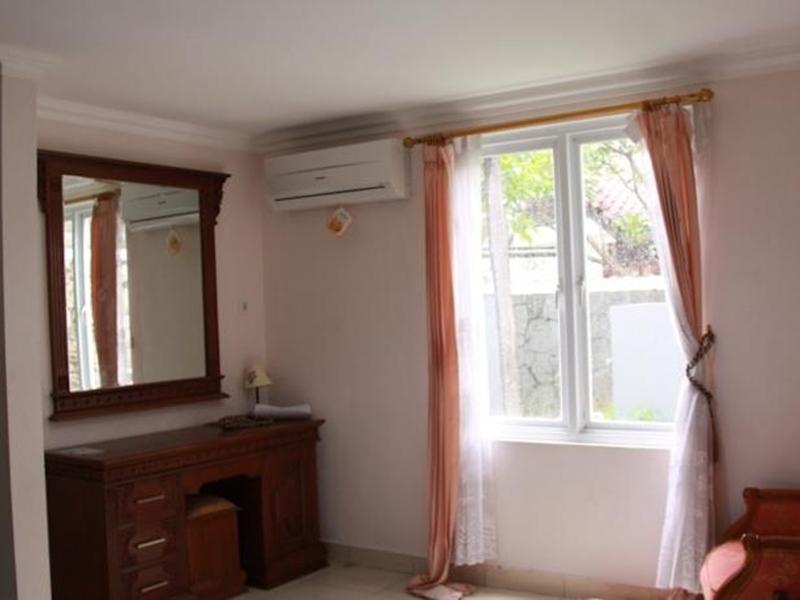 Pondok Malabar Guest House Jakarta Exterior photo